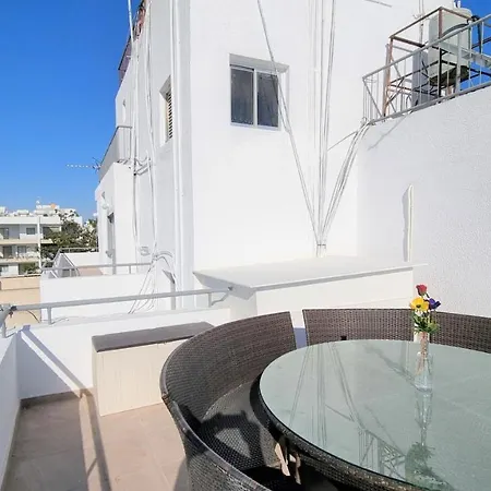 Apartment With 360° Balcony And Direct Sea And Harbour View! *