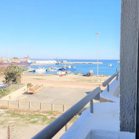 With 360° Balcony And Direct Sea And Harbour View! Apartment *